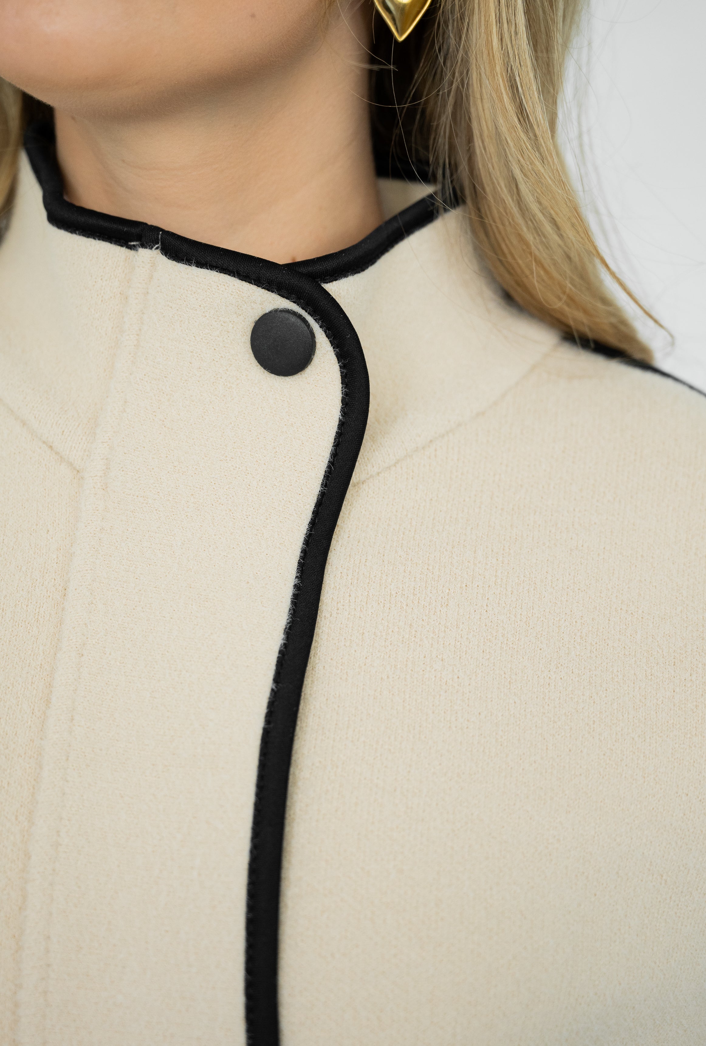 Aspen Jacket  | Beige - Blk