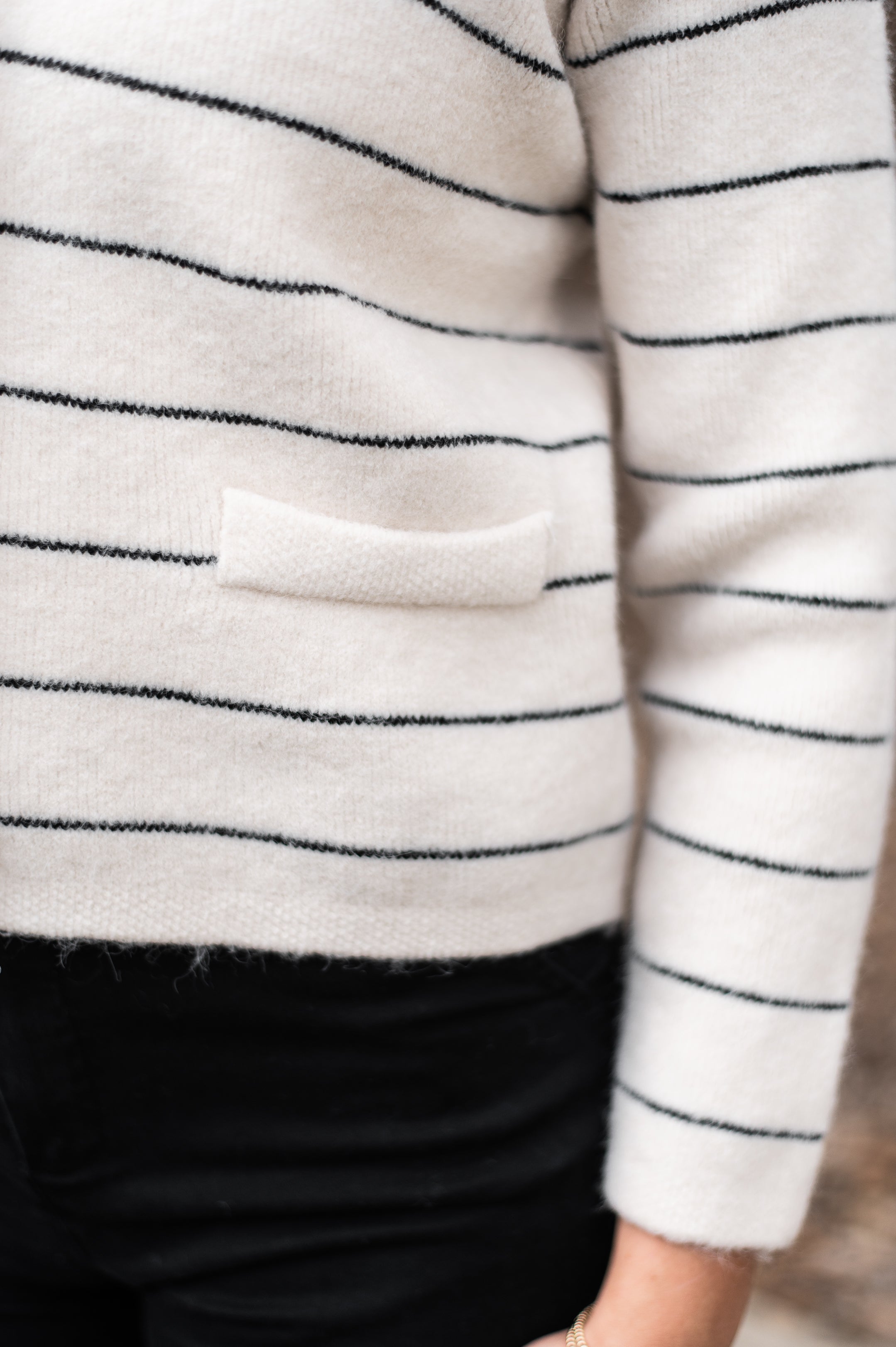 Sofia Cardi  | Beige