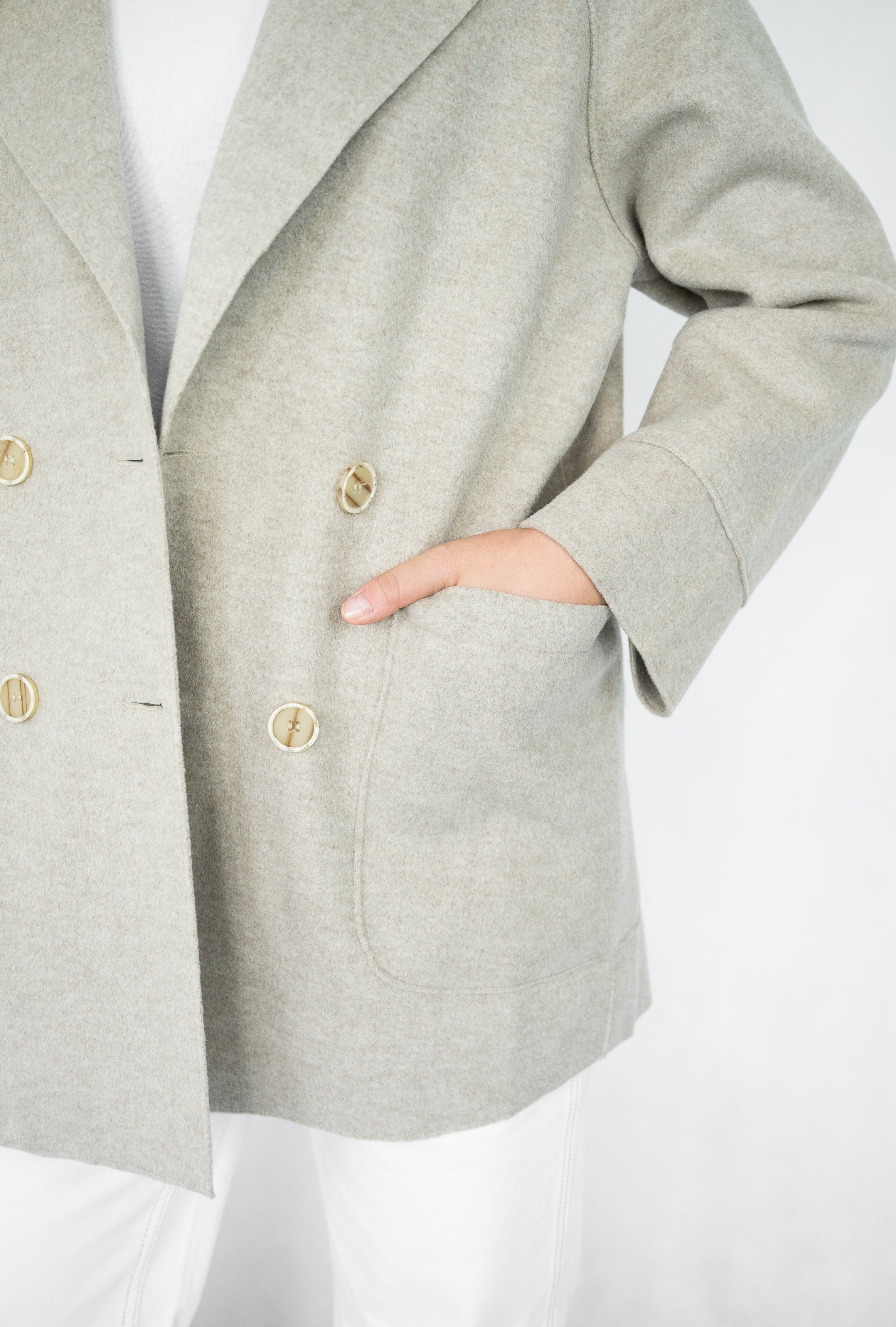 Kennedy  Coat | Pebble